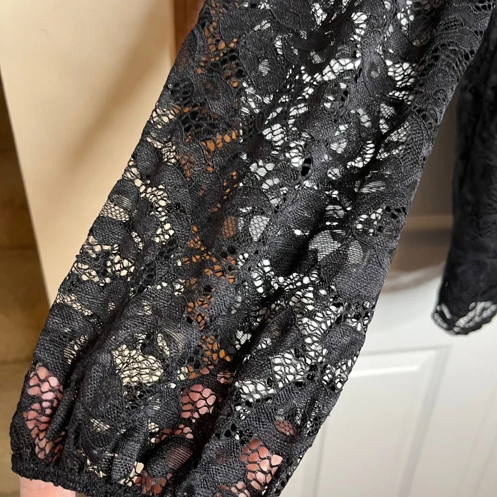 Torrid NEW Lace Sweetheart Black Long Sleeve Top Plus 2X 18-20 Square Neckline - Picture 6 of 14